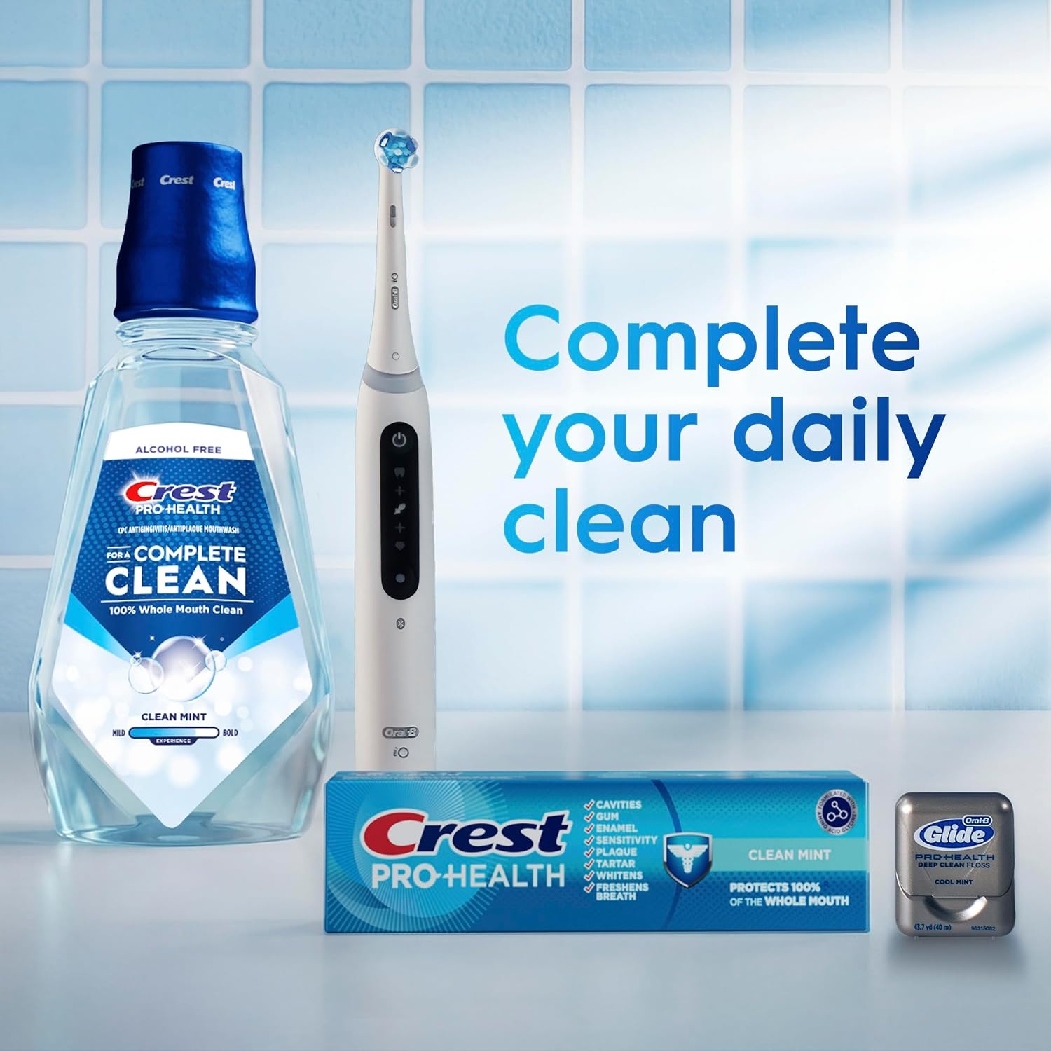 image:imageCrest Mouthwash Pro Health Complete Clean CPC cetylpyridinium chloride AntigingivitisAntiplaque Alcohol Free Clean Mint 1 L 338 fl ozMint